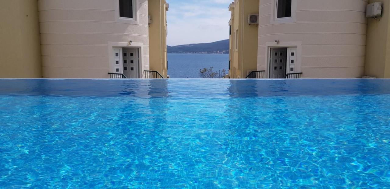 Adriadome Paradise Bijela Exteriér fotografie